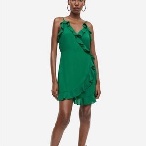 H&M  Green Ruffle Mini Dress Fun Vibrant Comfy Casual